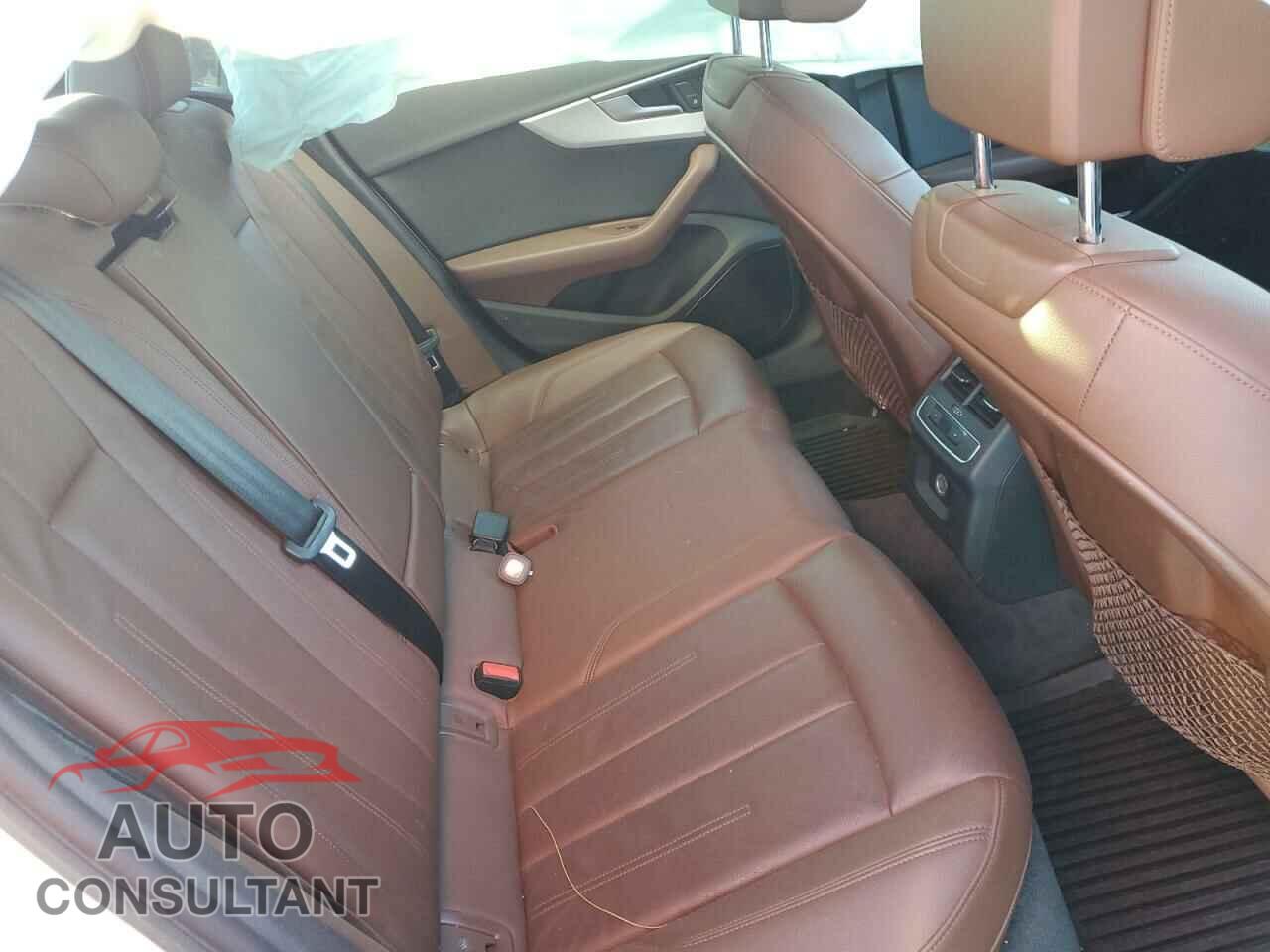 AUDI A4 2018 - WAULMAF48JA186526