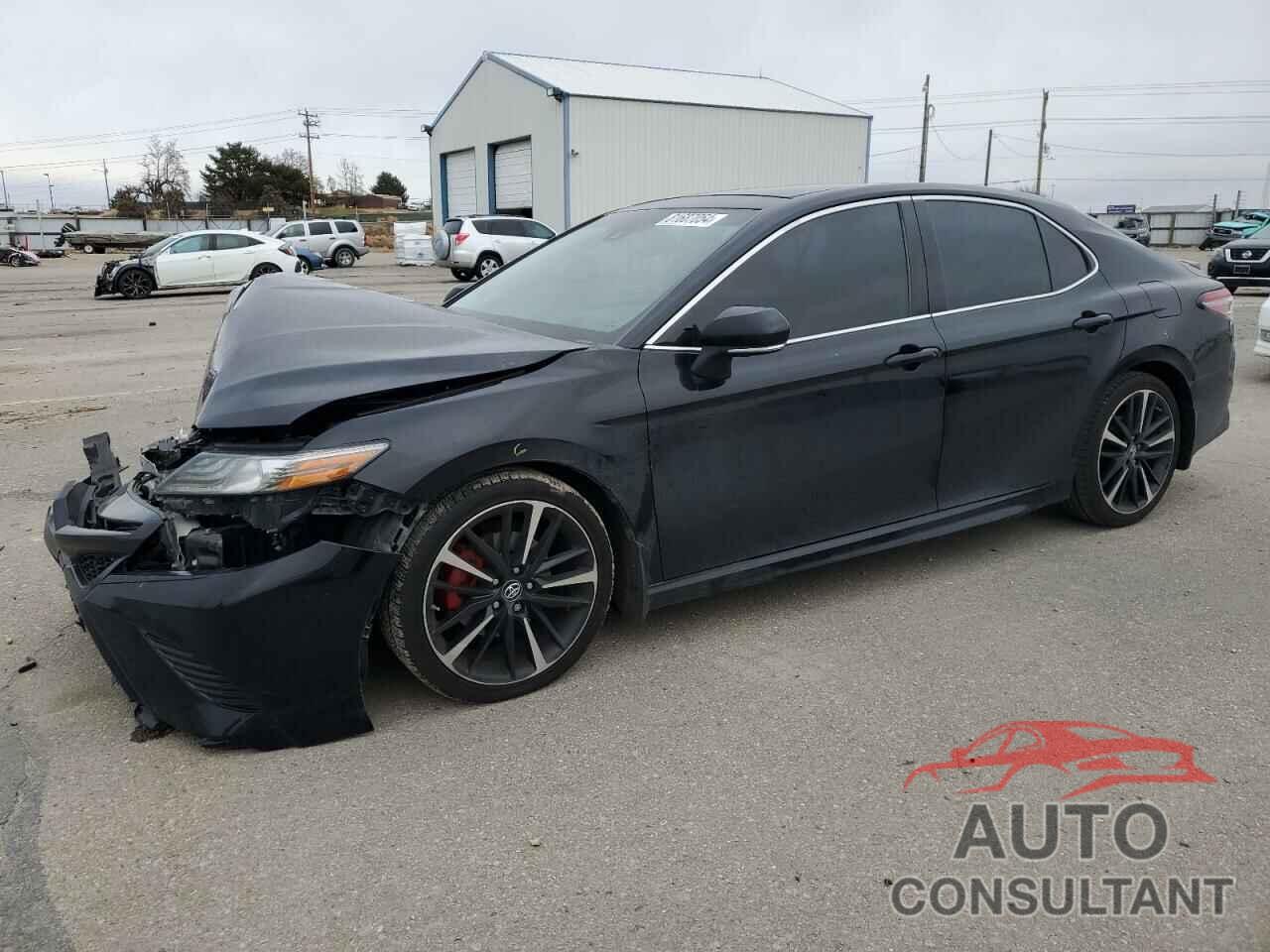 TOYOTA CAMRY 2018 - 4T1BZ1HK3JU017651