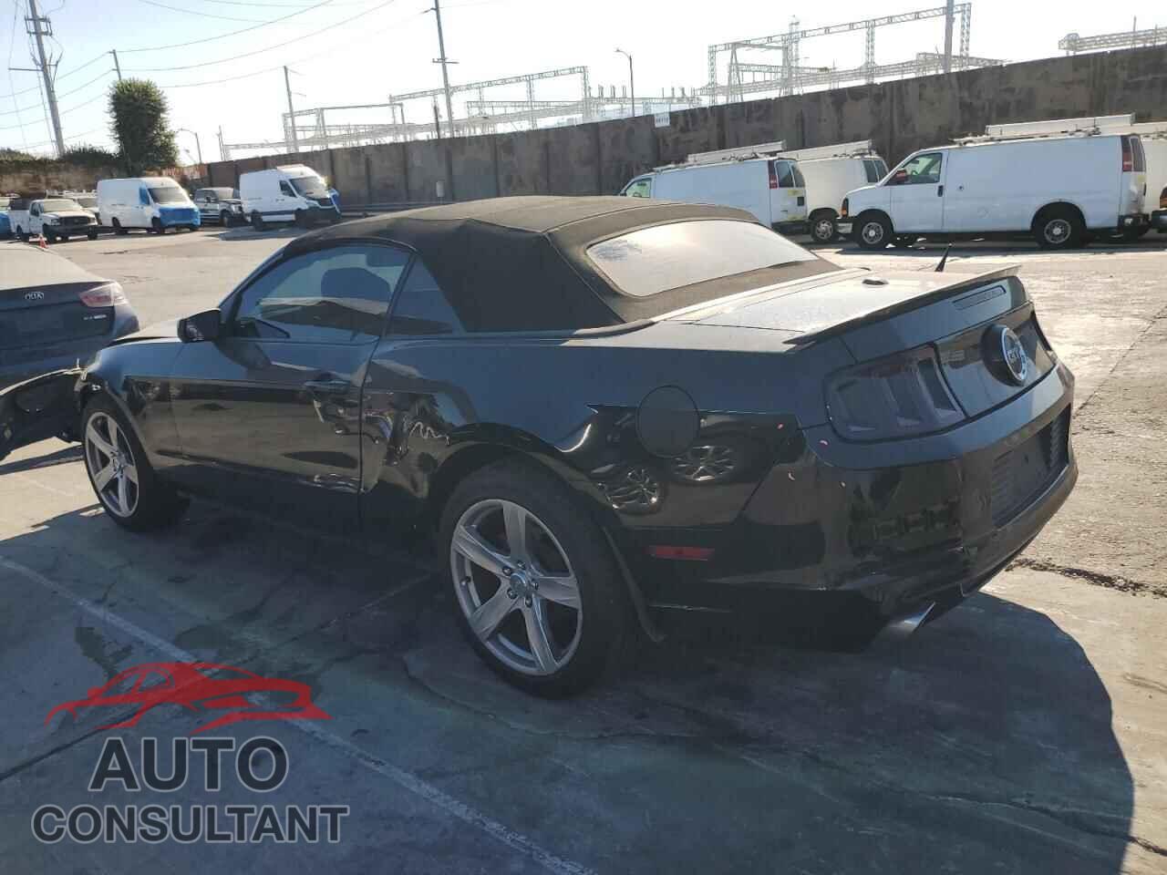 FORD MUSTANG 2014 - 1ZVBP8FF4E5321853