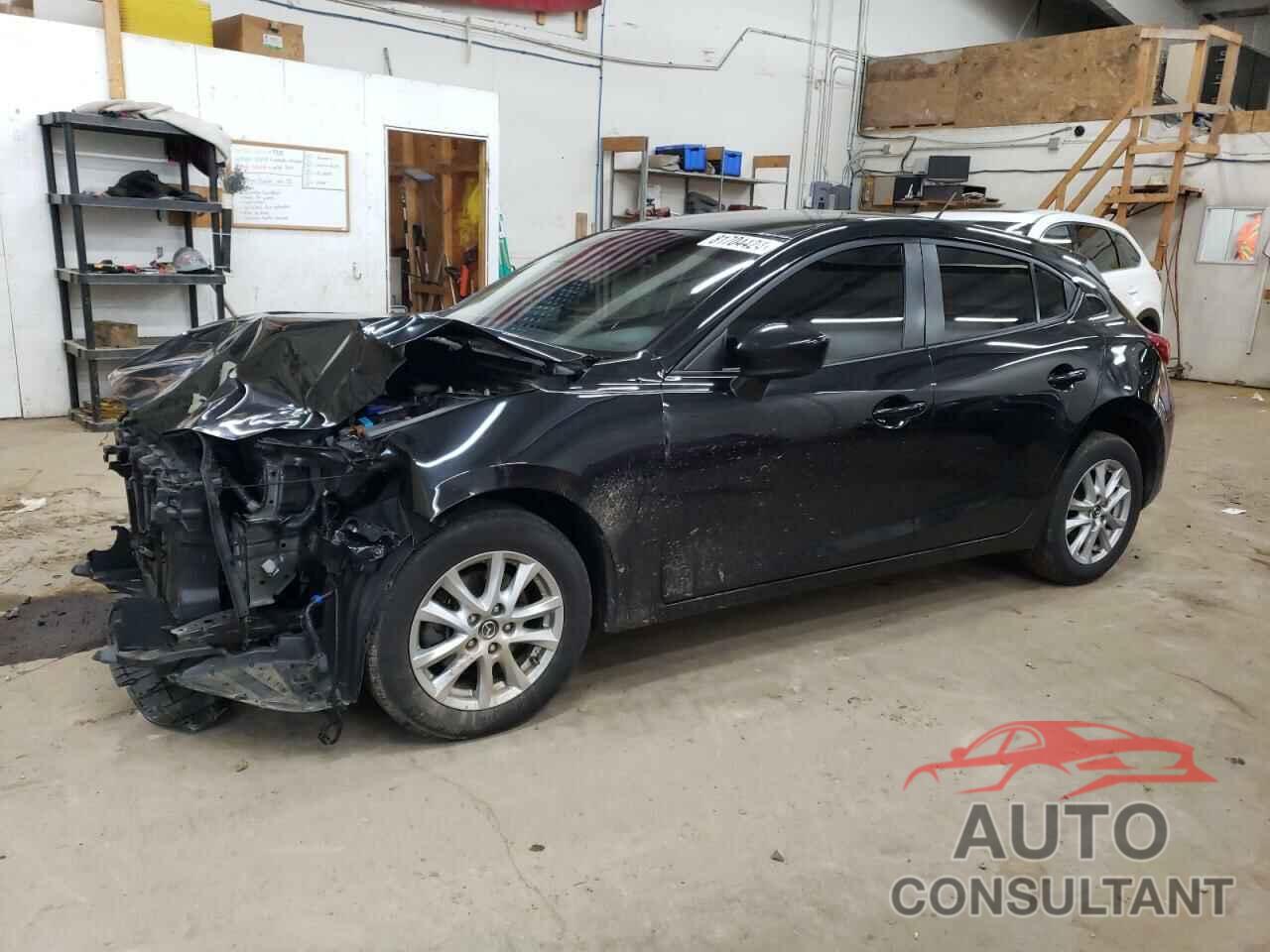 MAZDA 3 2018 - 3MZBN1K75JM177942