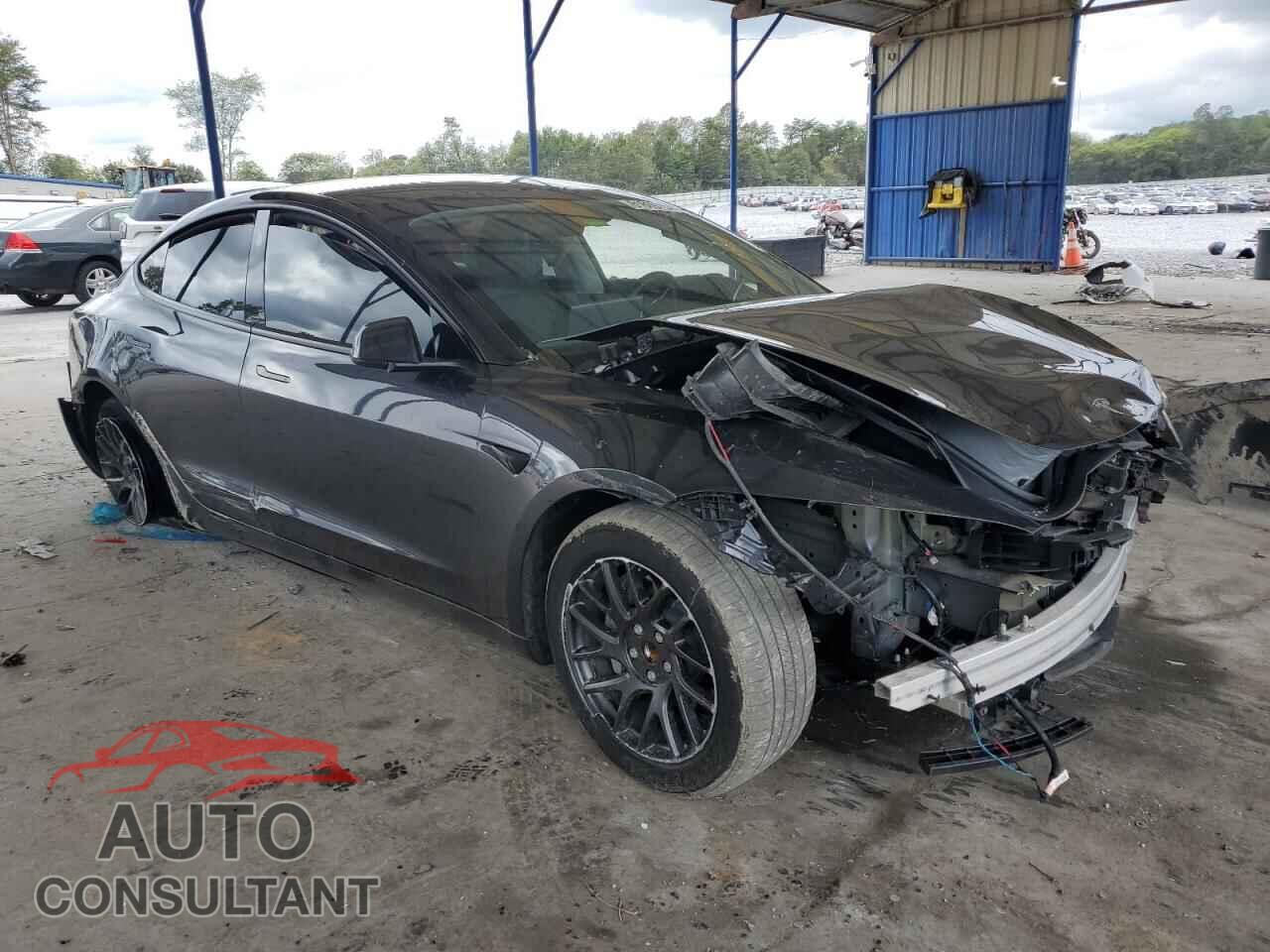 TESLA MODEL 3 2024 - 5YJ3E1EA5RF854924