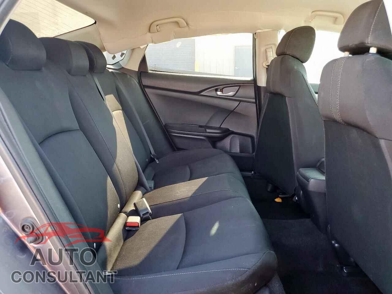 HONDA CIVIC 2017 - 19XFC2F58HE016000