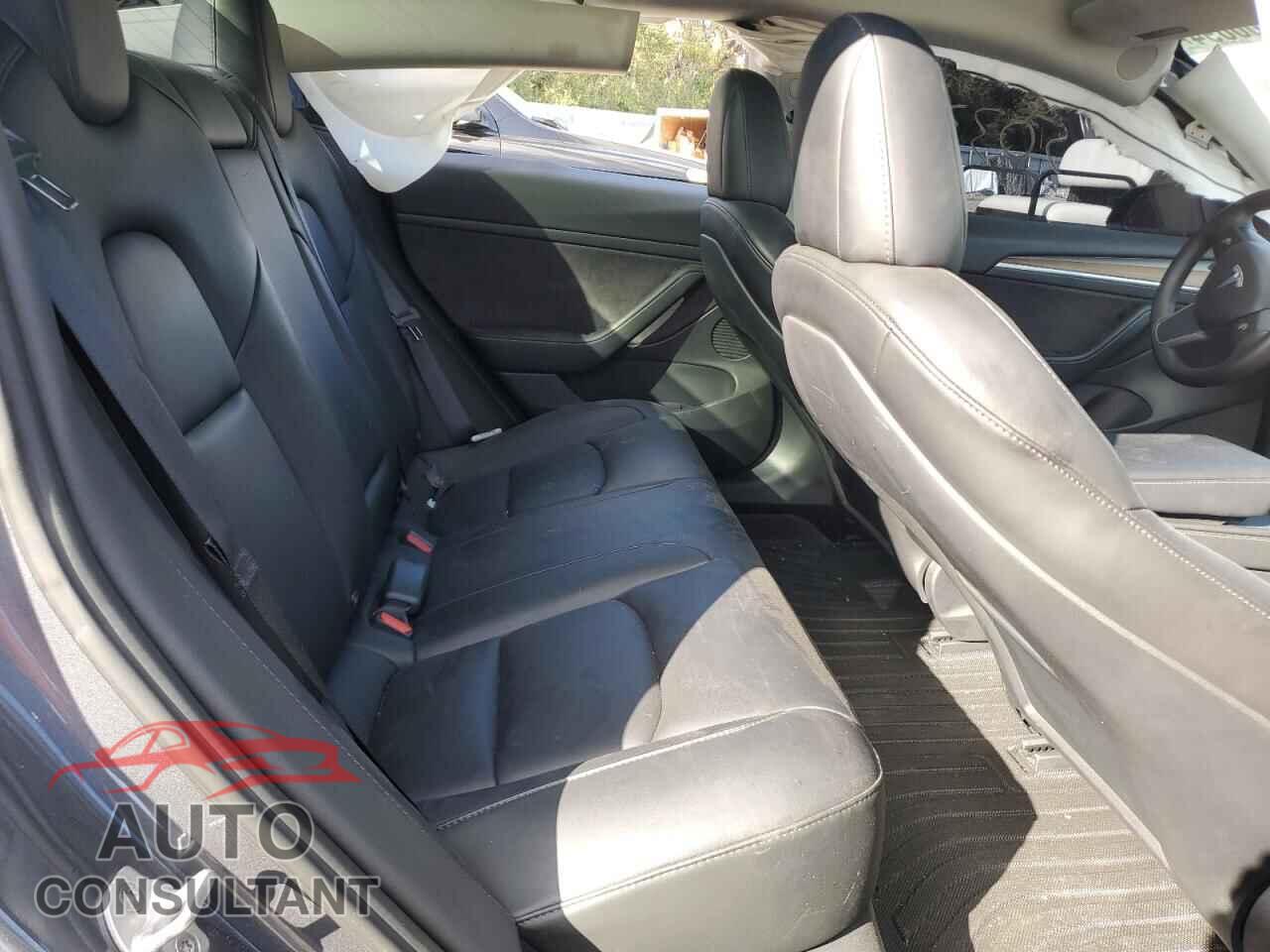 TESLA MODEL 3 2023 - 5YJ3E1EA1PF409237