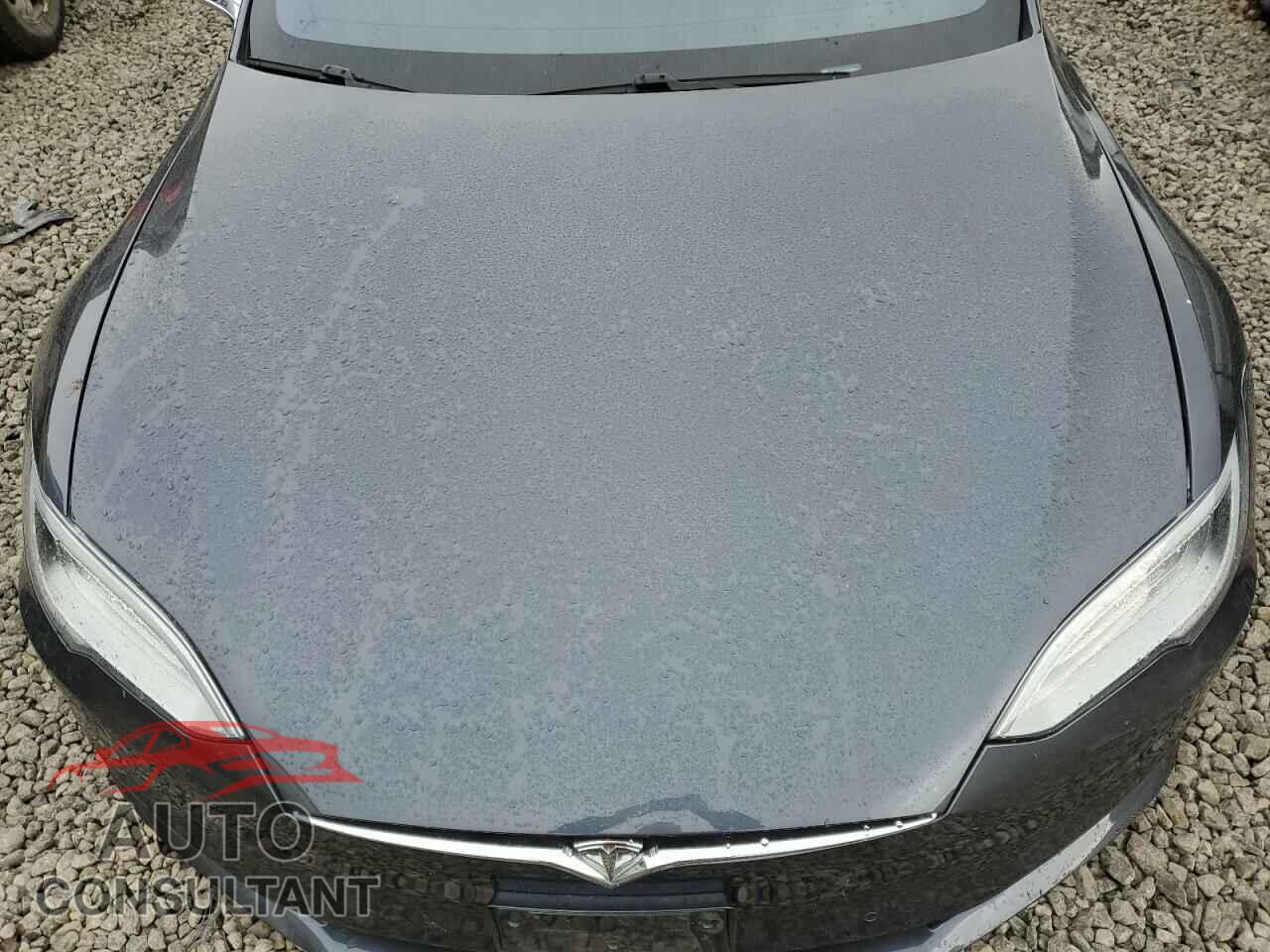 TESLA MODEL S 2018 - 5YJSA1E23JF258358