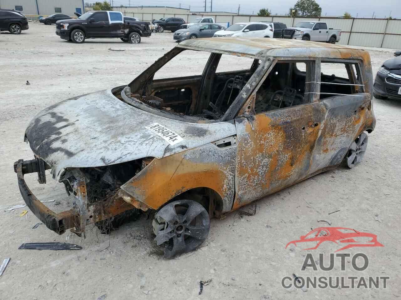 KIA SOUL 2018 - KNDJN2A23J7893713