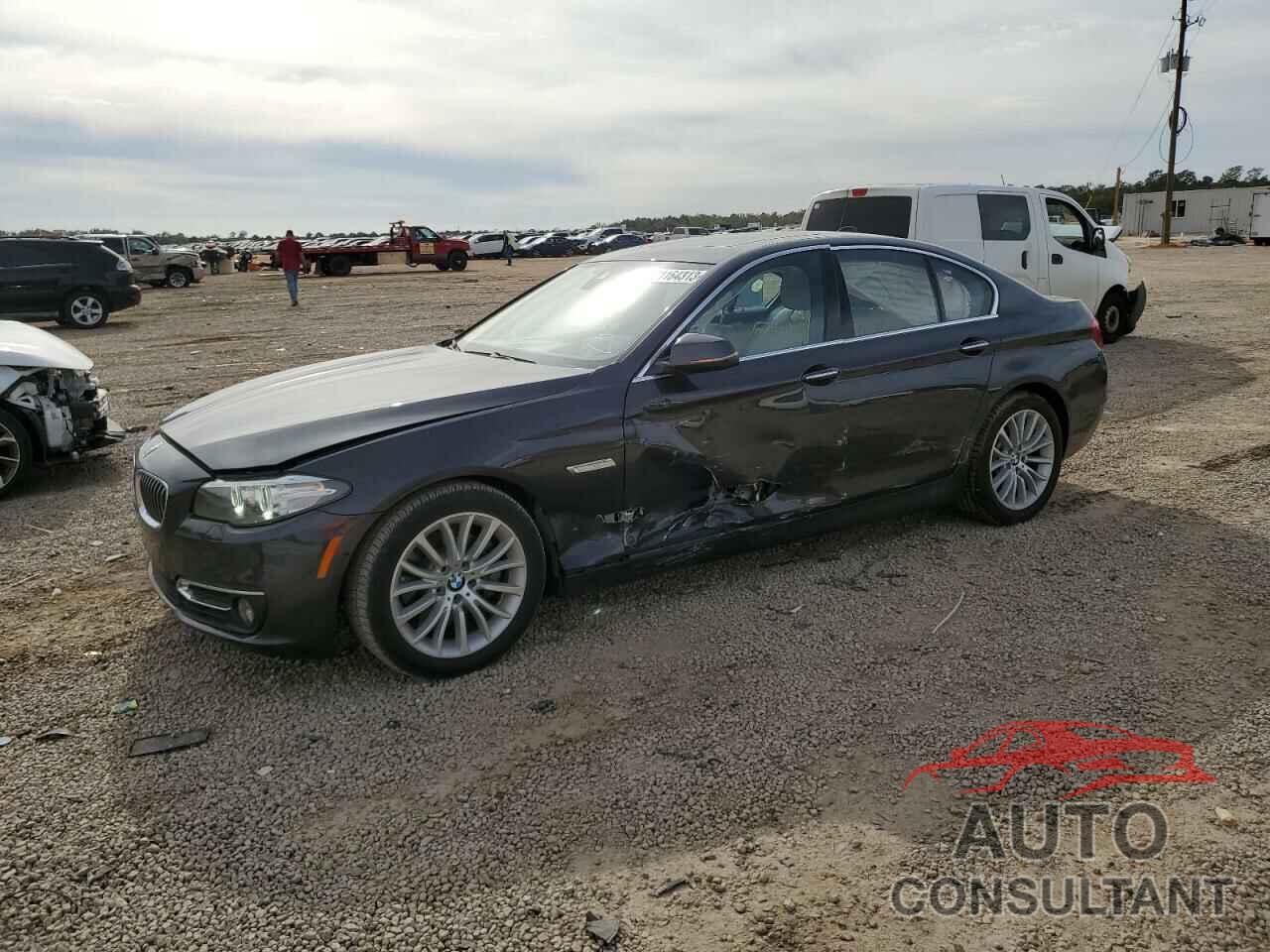 BMW 5 SERIES 2015 - WBA5A5C51FD524831