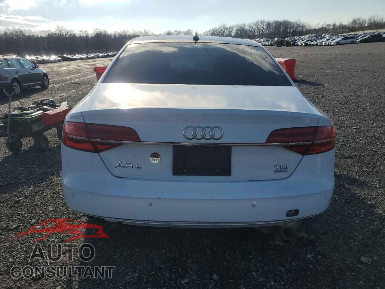 AUDI A8 2015 - WAU3MAFD2FN002469