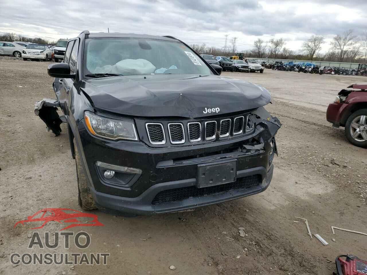 JEEP COMPASS 2019 - 3C4NJDBB1KT679744
