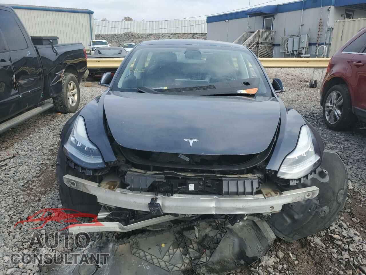 TESLA MODEL 3 2018 - 5YJ3E1EA4JF017604