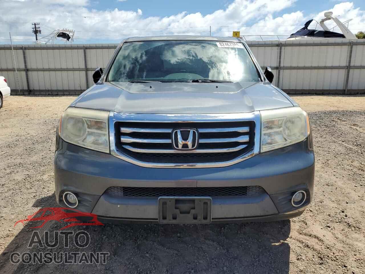 HONDA PILOT 2013 - 5FNYF4H50DB060084