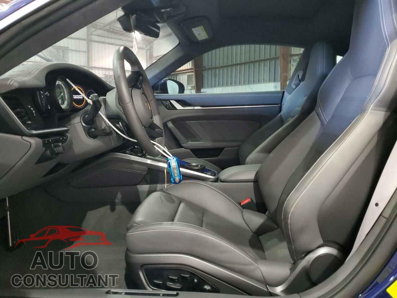 PORSCHE 911 2021 - WP0AD2A96MS257353