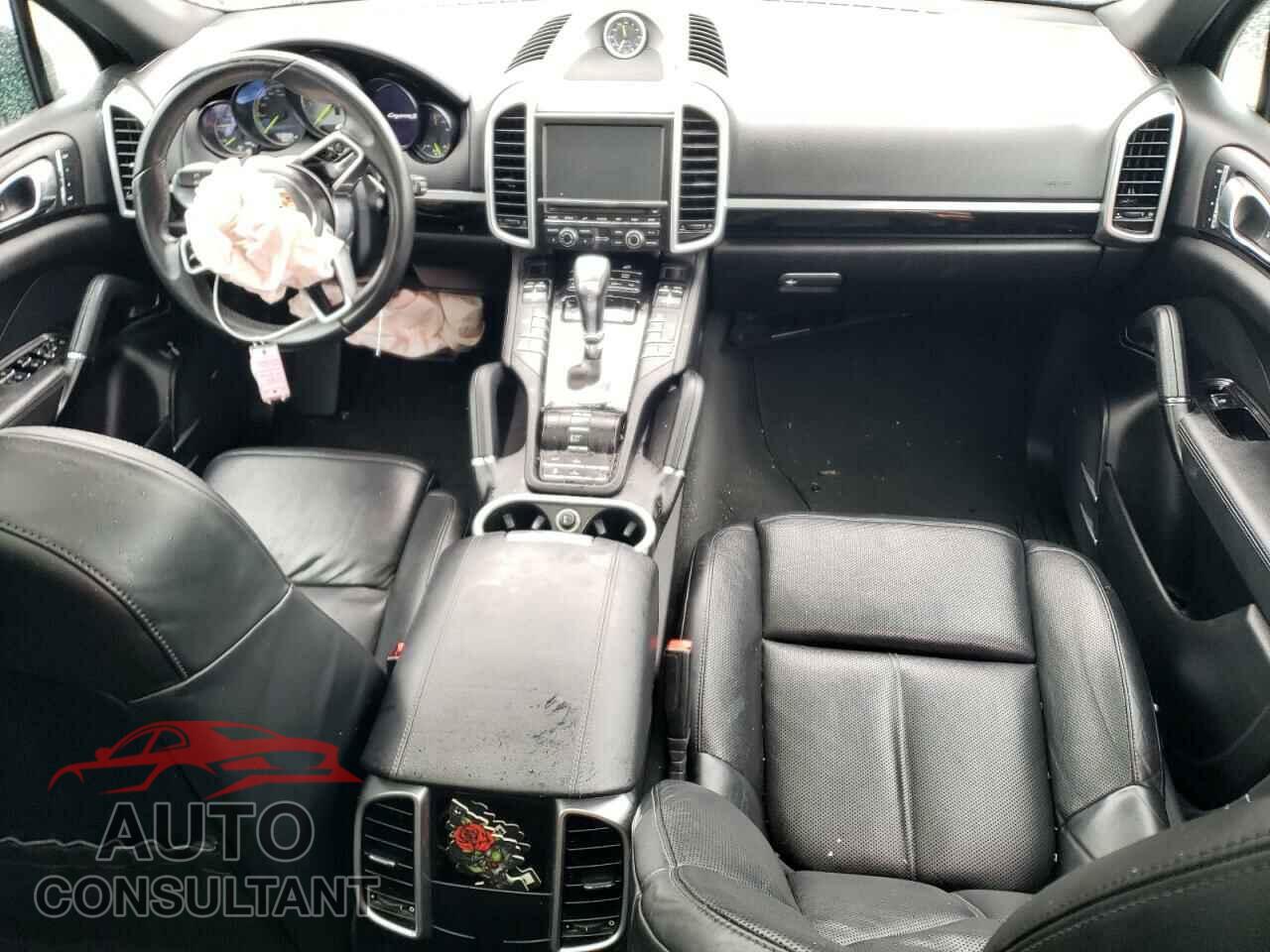 PORSCHE CAYENNE 2016 - WP1AE2A21GLA17530