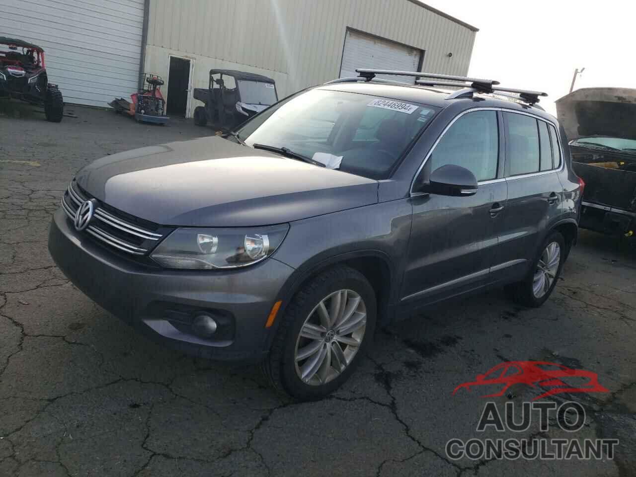 VOLKSWAGEN TIGUAN 2012 - WVGBV7AX7CW082188