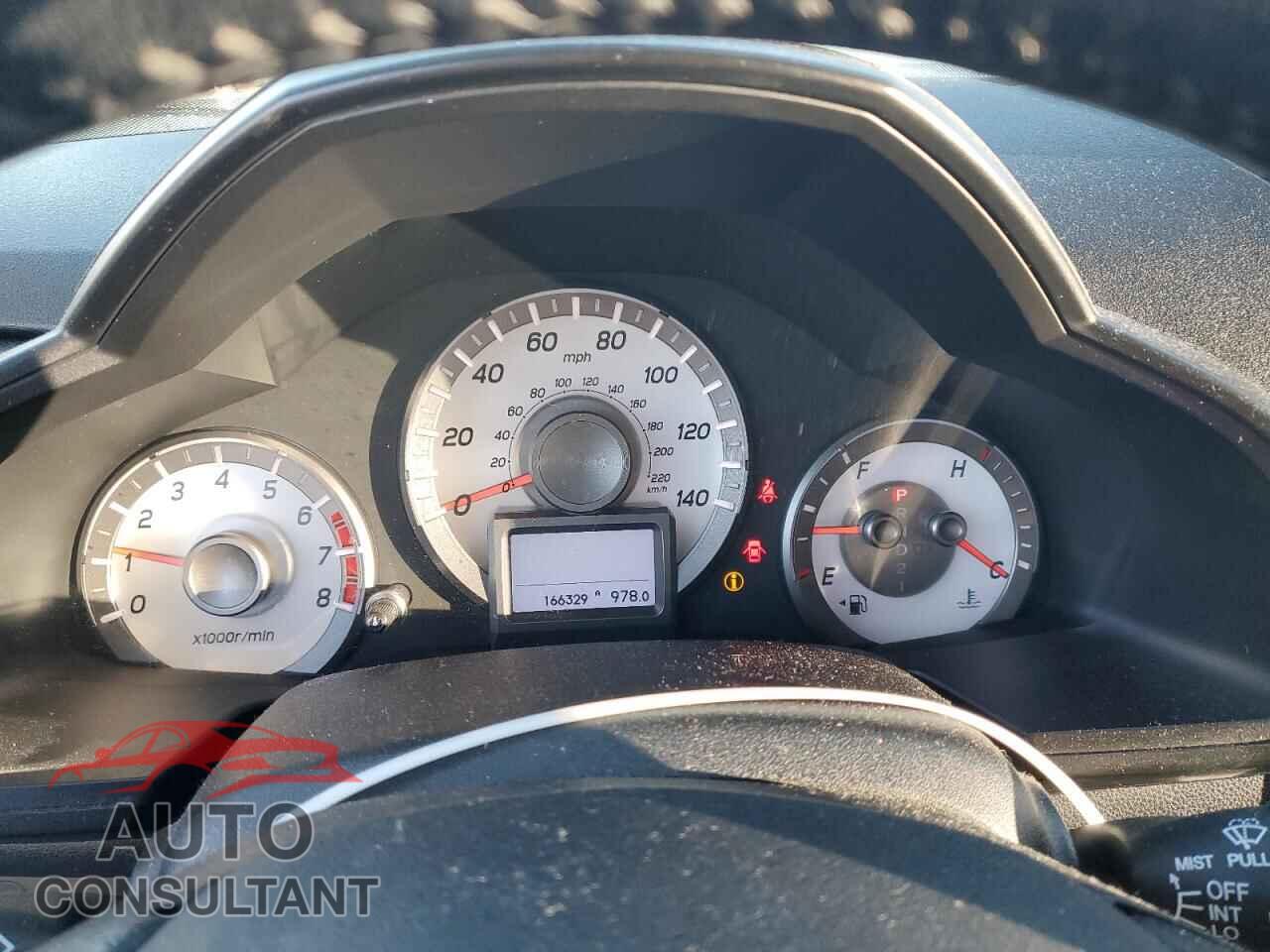 HONDA PILOT 2015 - 5FNYF3H94FB011132