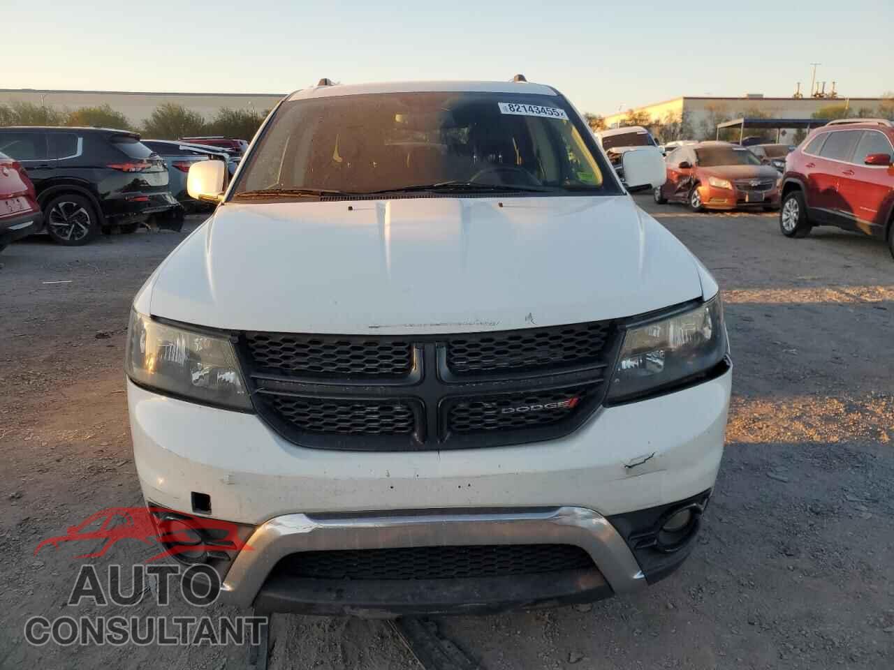 DODGE JOURNEY 2017 - 3C4PDCGG6HT556593