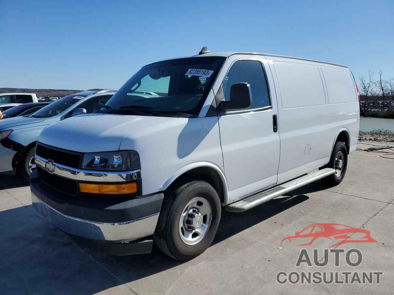 CHEVROLET EXPRESS 2020 - 1GCWGAFG5L1257833