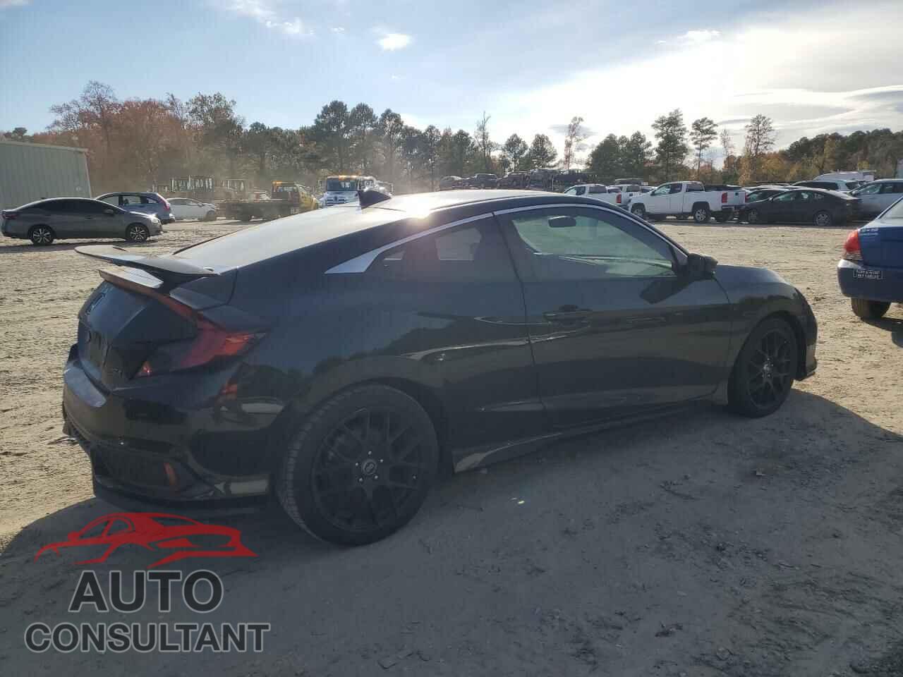HONDA CIVIC 2018 - 2HGFC3A55JH758069