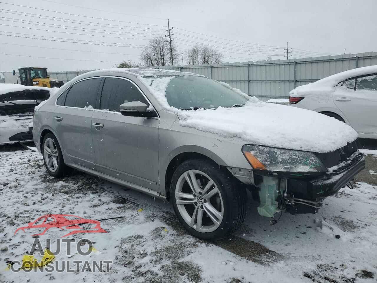 VOLKSWAGEN PASSAT 2013 - 1VWCN7A36DC005284