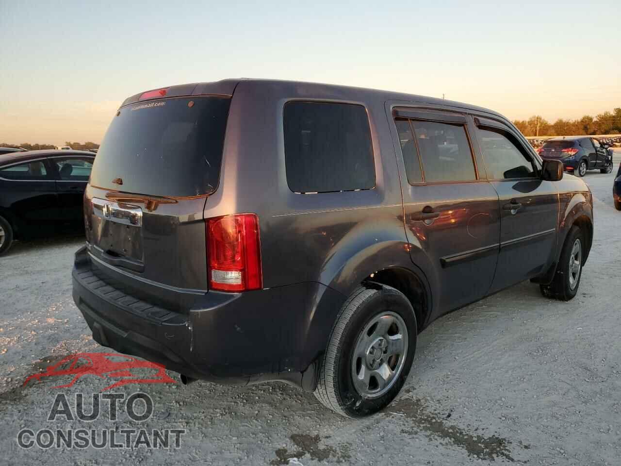 HONDA PILOT 2015 - 5FNYF3H22FB011486