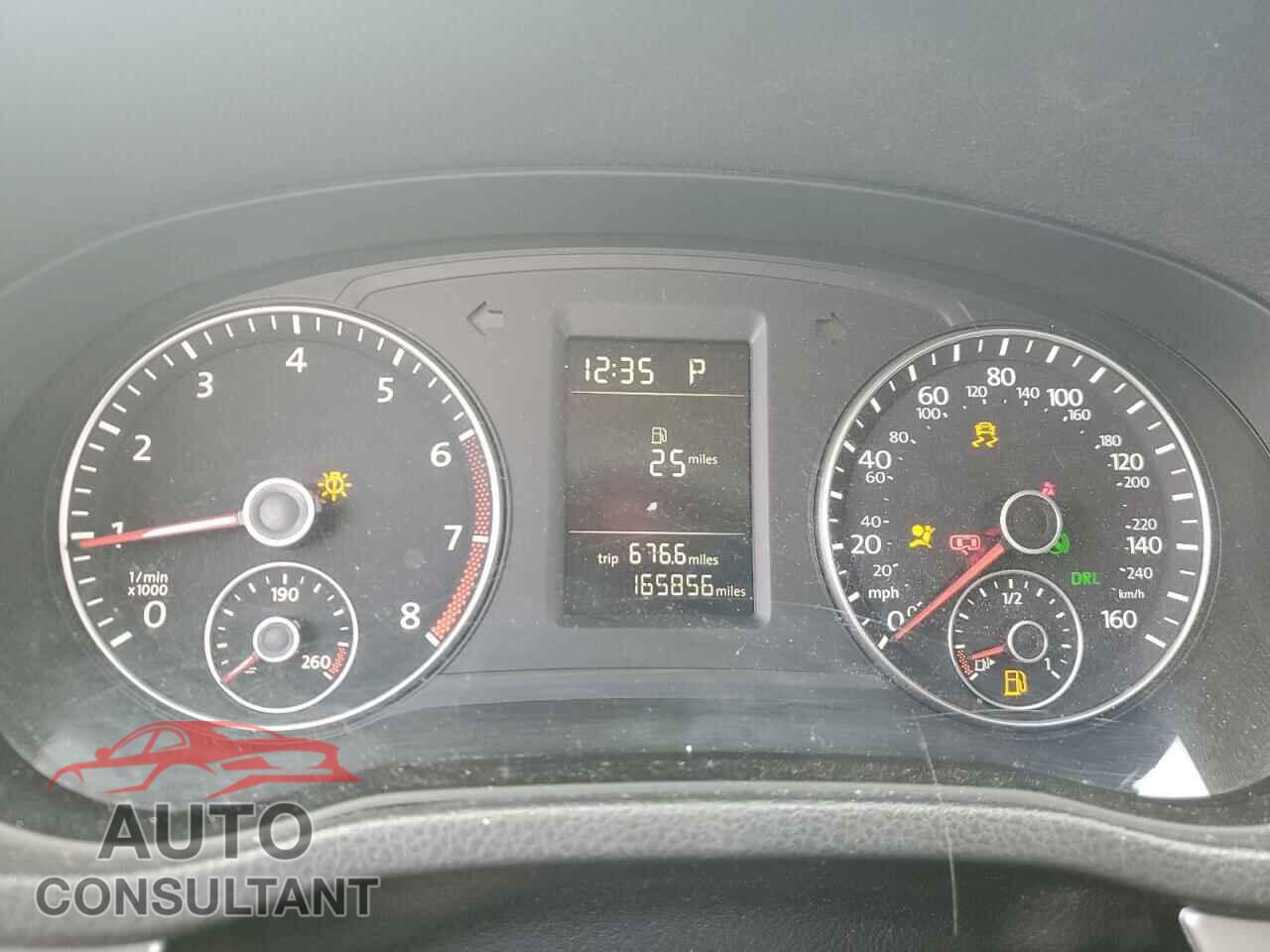 VOLKSWAGEN PASSAT 2013 - 1VWAP7A35DC100209