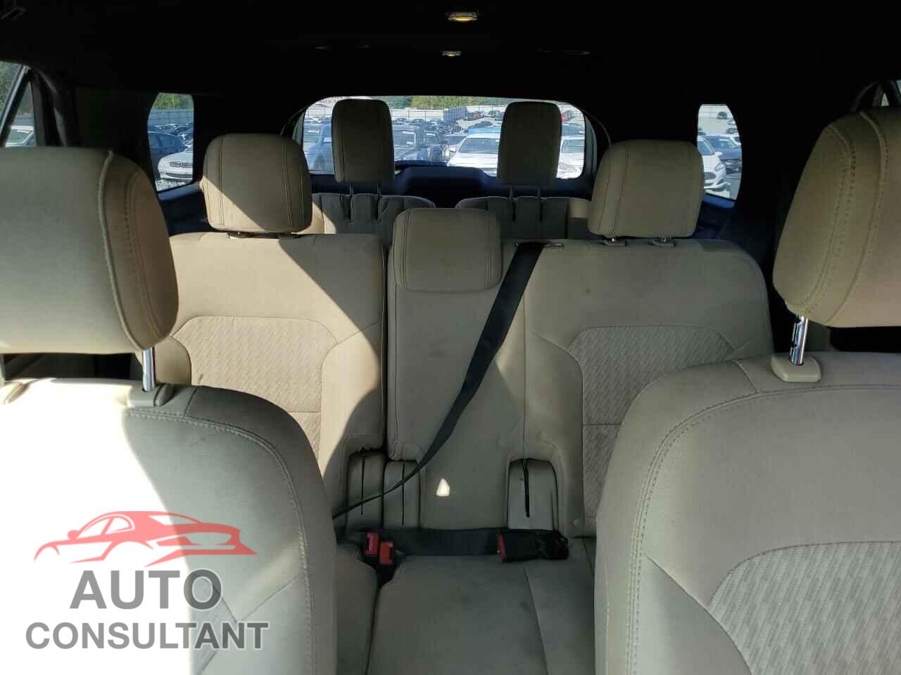 FORD EXPLORER 2017 - 1FM5K8B81HGD00582