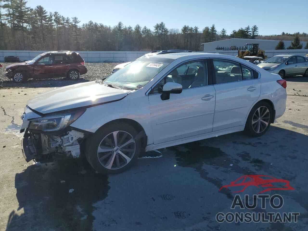 SUBARU LEGACY 2018 - 4S3BNAN64J3011922