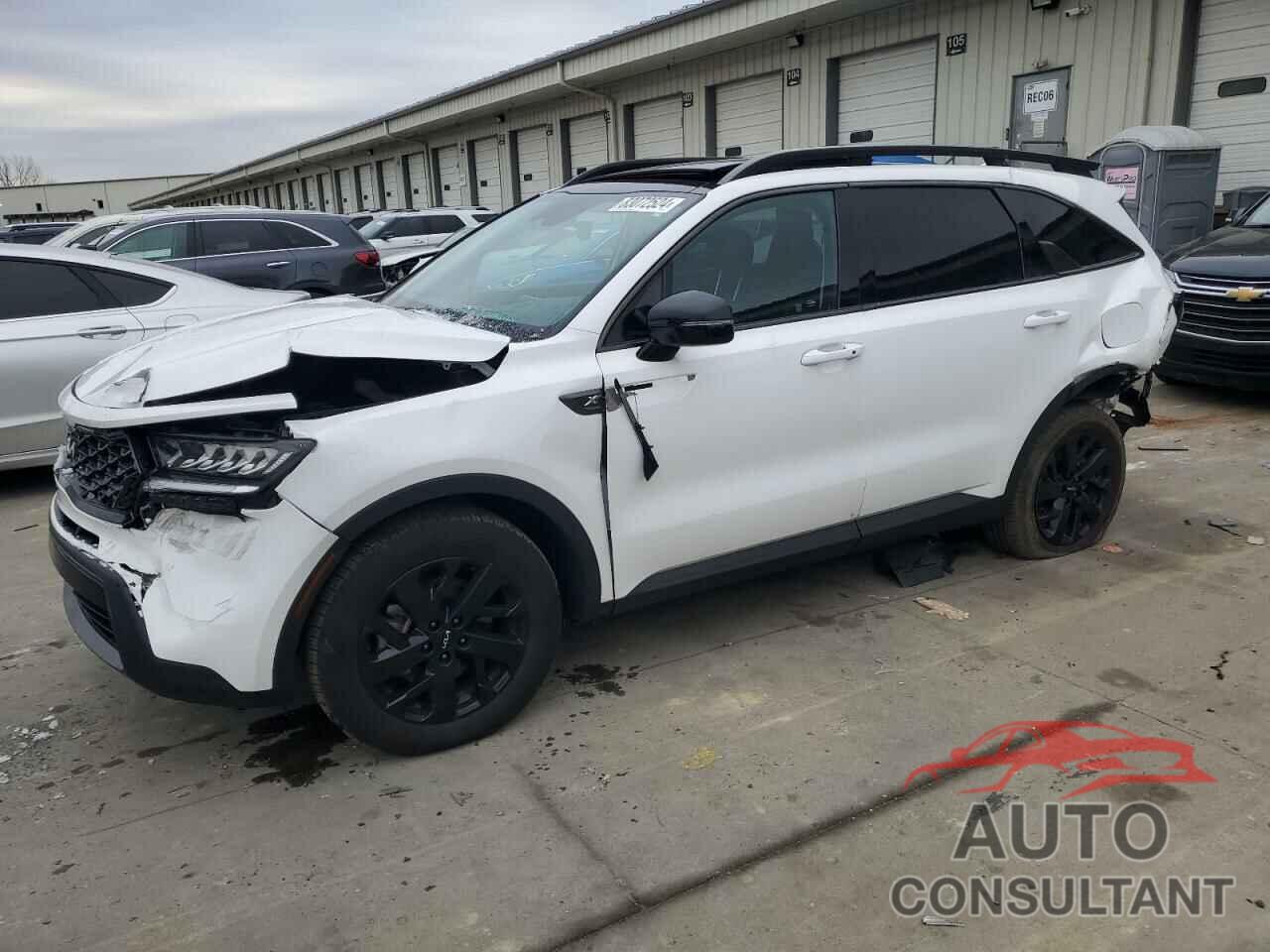 KIA SORENTO 2023 - 5XYRLDLC8PG218624