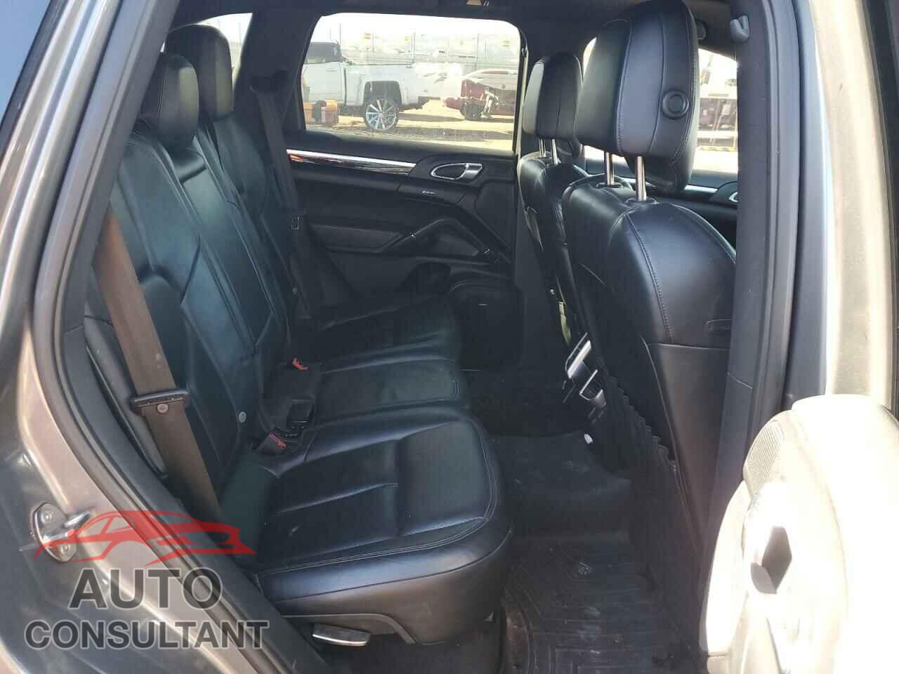 PORSCHE CAYENNE 2011 - WP1AB2A22BLA43359
