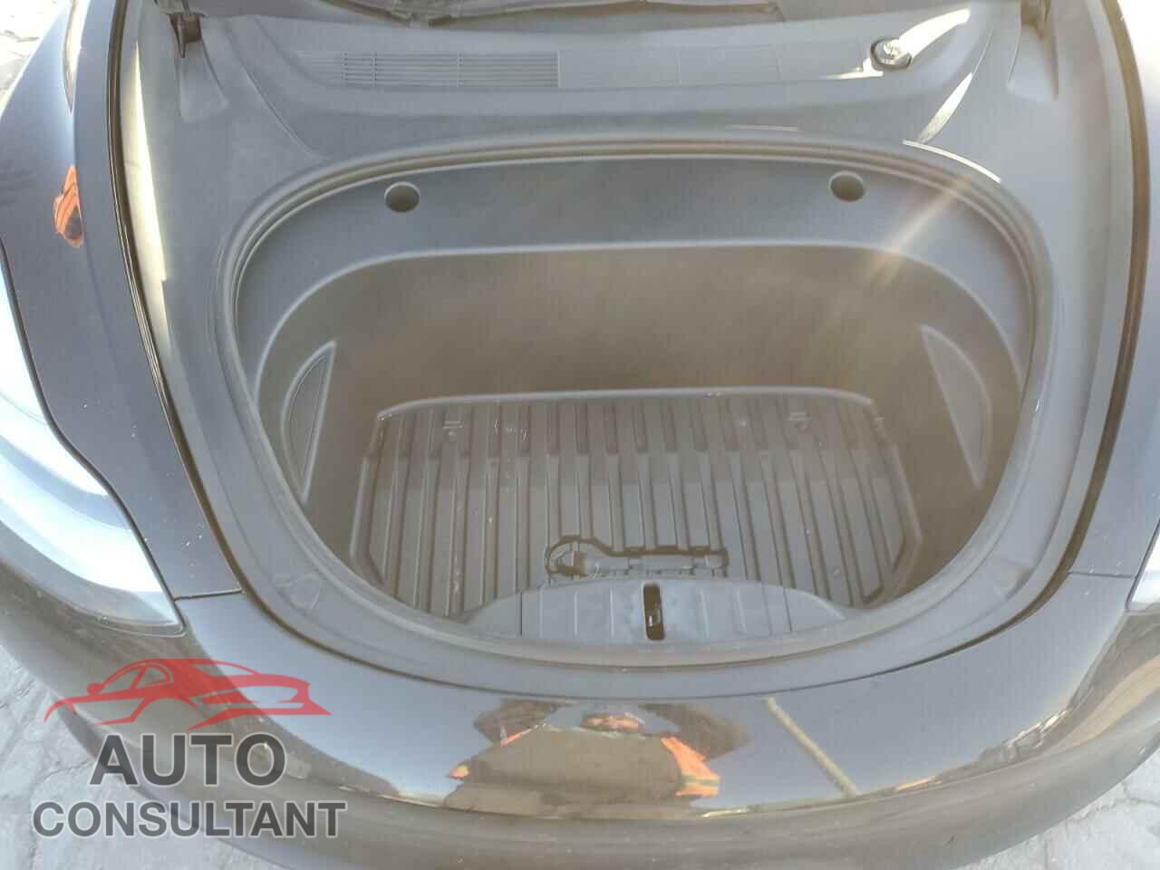 TESLA MODEL 3 2021 - 5YJ3E1EB1MF856204