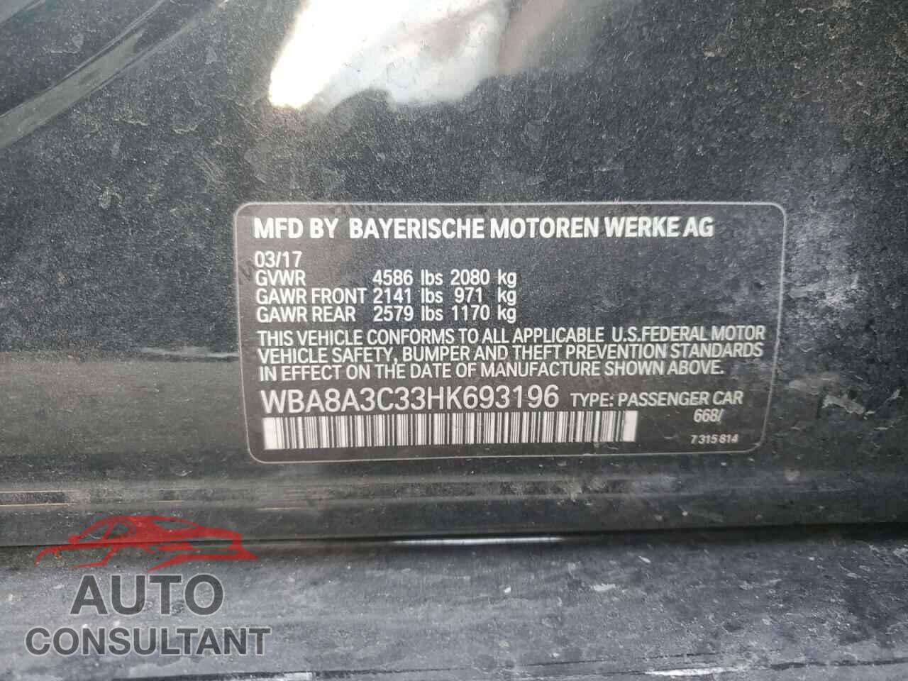 BMW 3 SERIES 2017 - WBA8A3C33HK693196