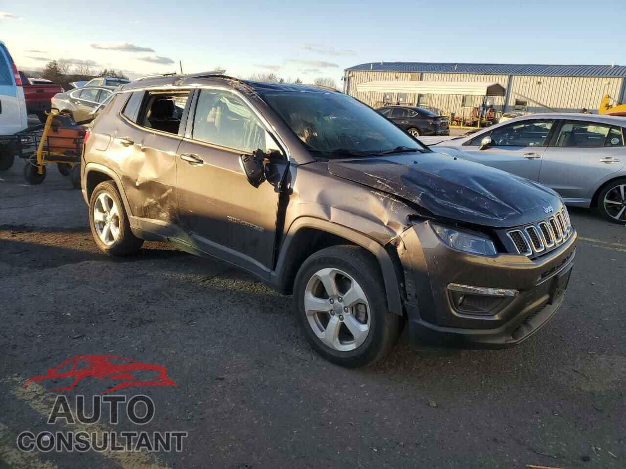 JEEP COMPASS 2018 - 3C4NJDBB7JT366809