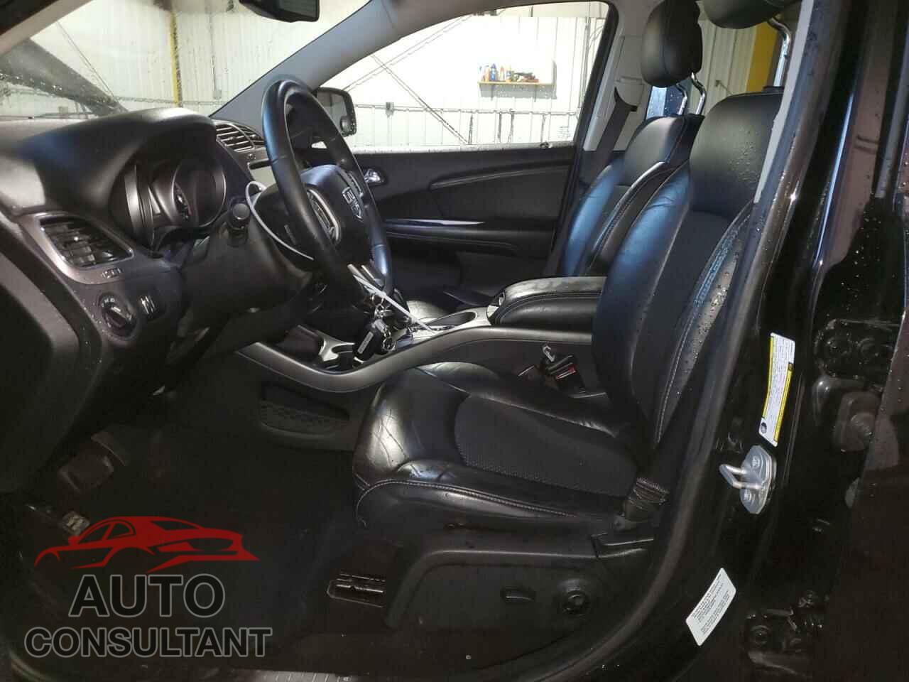 DODGE JOURNEY 2015 - 3C4PDCGG7FT506492