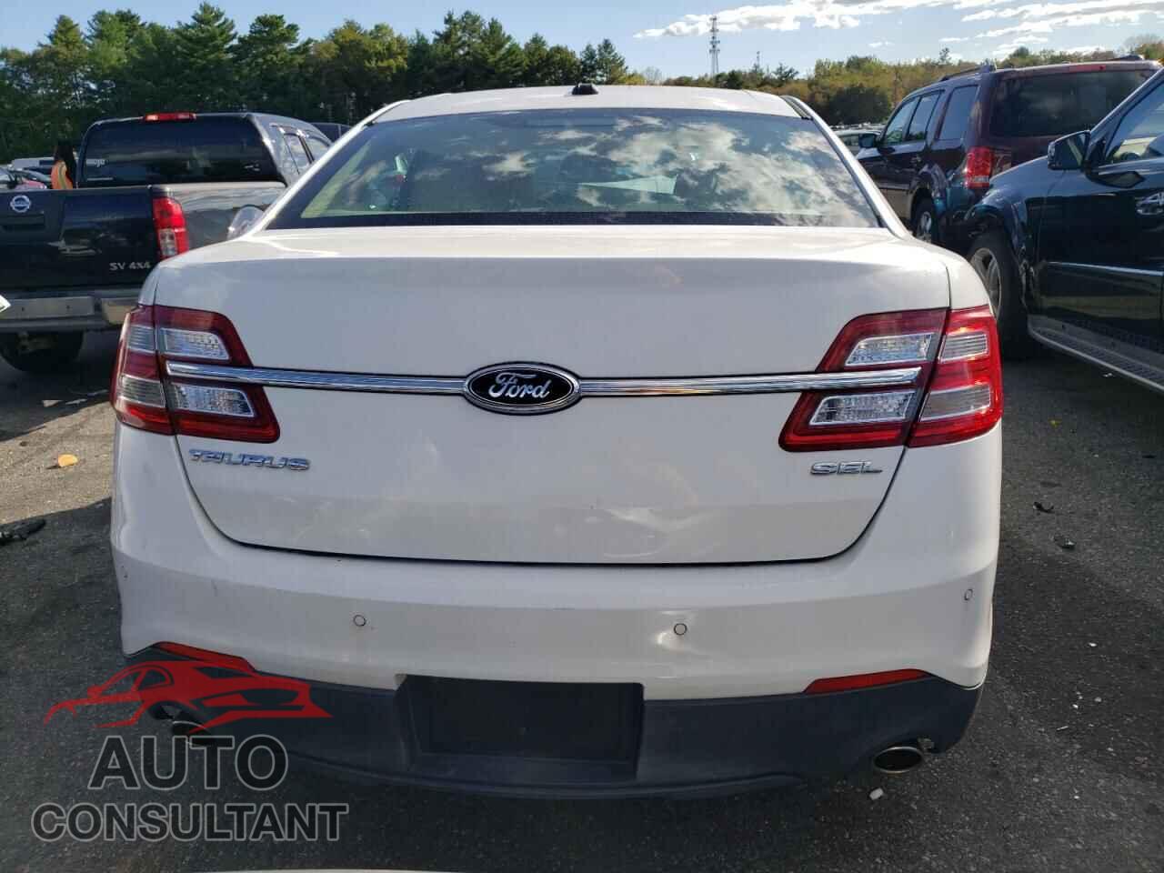 FORD TAURUS 2013 - 1FAHP2E83DG221510
