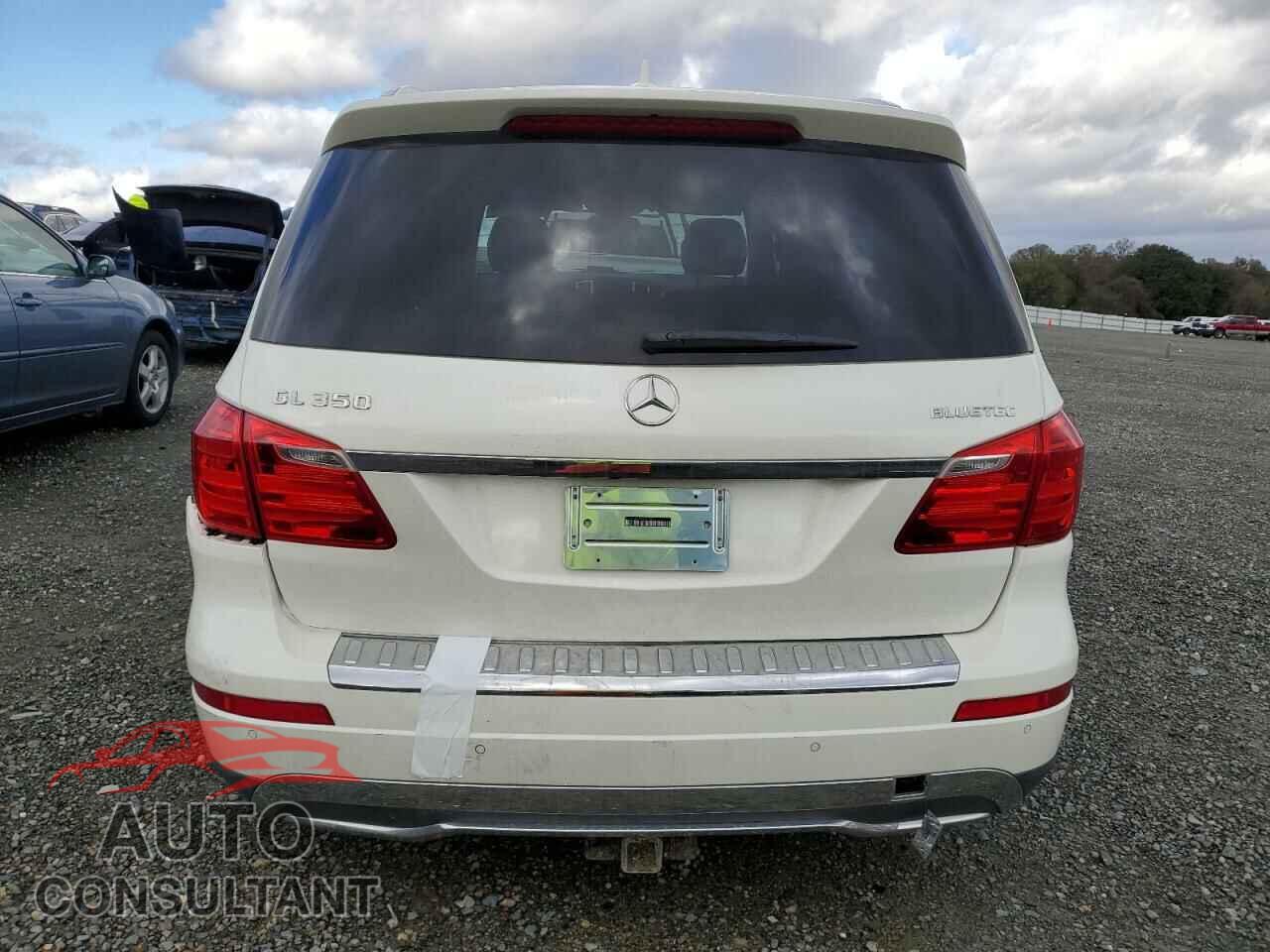 MERCEDES-BENZ GL-CLASS 2013 - 4JGDF2EE4DA164508