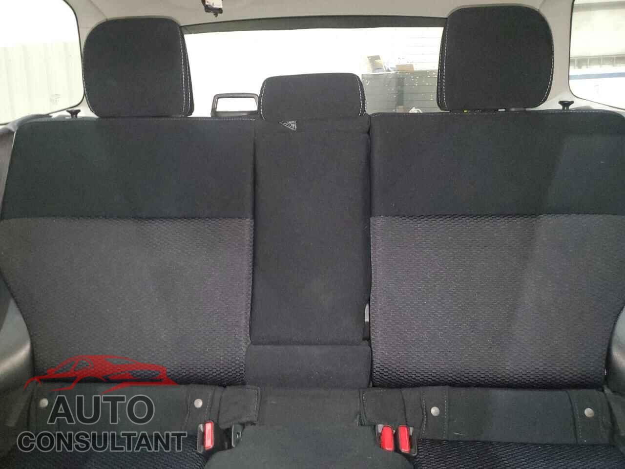 SUBARU FORESTER 2017 - JF2SJAEC5HH400617