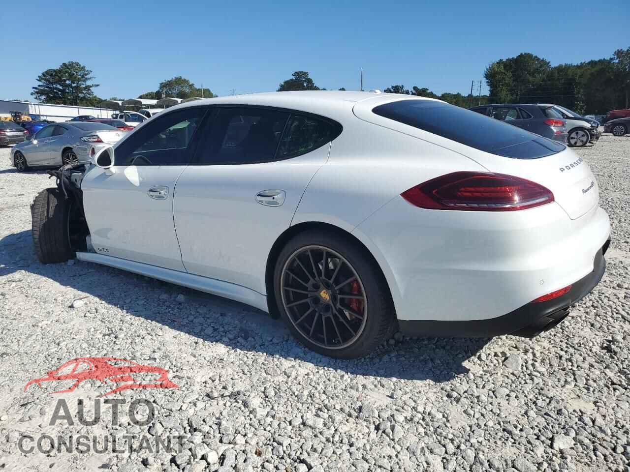 PORSCHE PANAMERA 2016 - WP0AF2A72GL080825