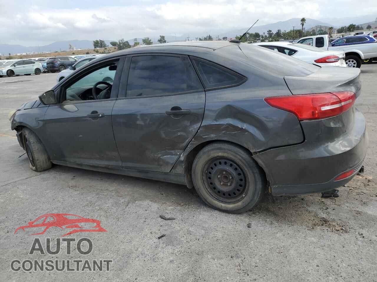 FORD FOCUS 2018 - 1FADP3E29JL312767