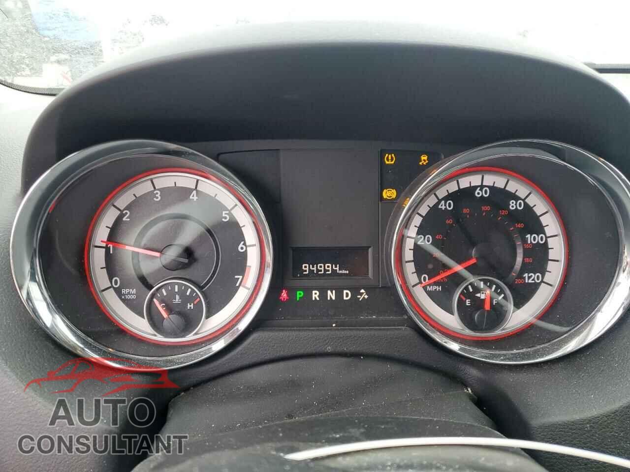 DODGE CARAVAN 2015 - 2C4RDGCG5FR606373