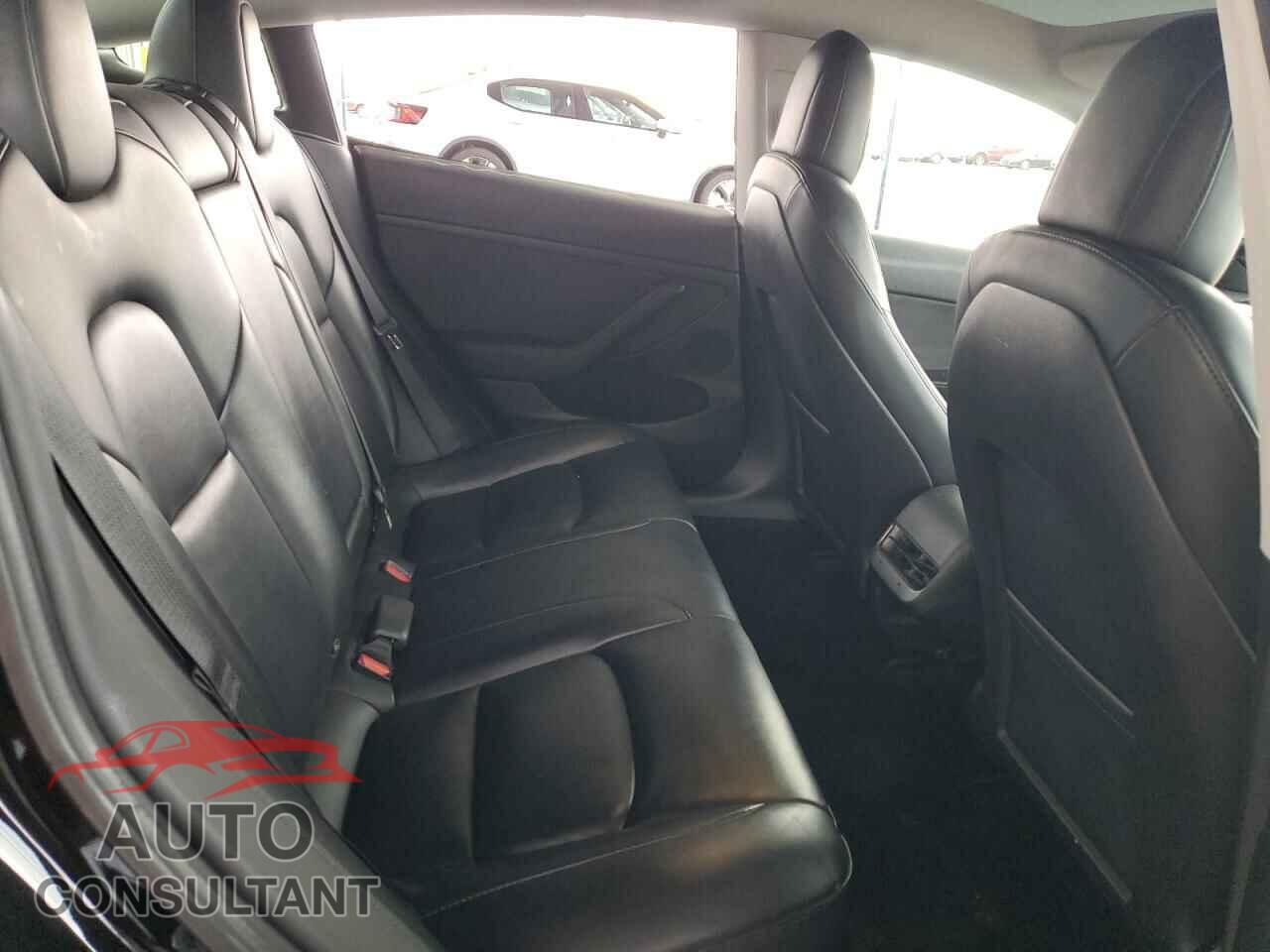 TESLA MODEL 3 2023 - 5YJ3E1EA1PF457773