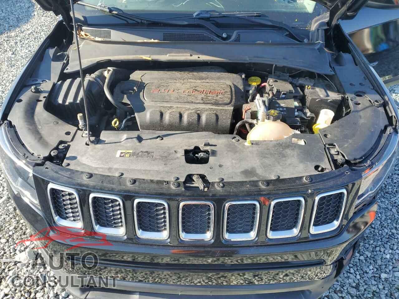 JEEP COMPASS 2018 - 3C4NJDBB9JT418568