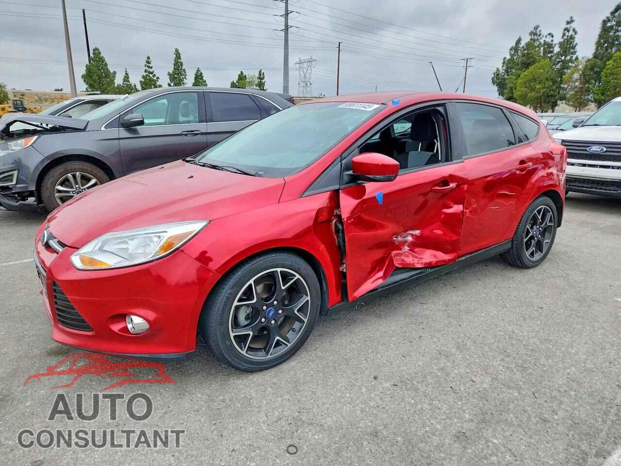 FORD FOCUS 2012 - 1FAHP3K28CL330489
