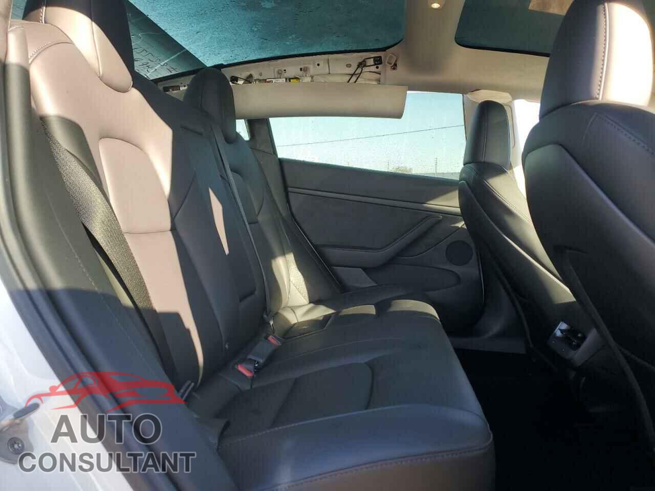 TESLA MODEL 3 2023 - 5YJ3E1EA5PF620862