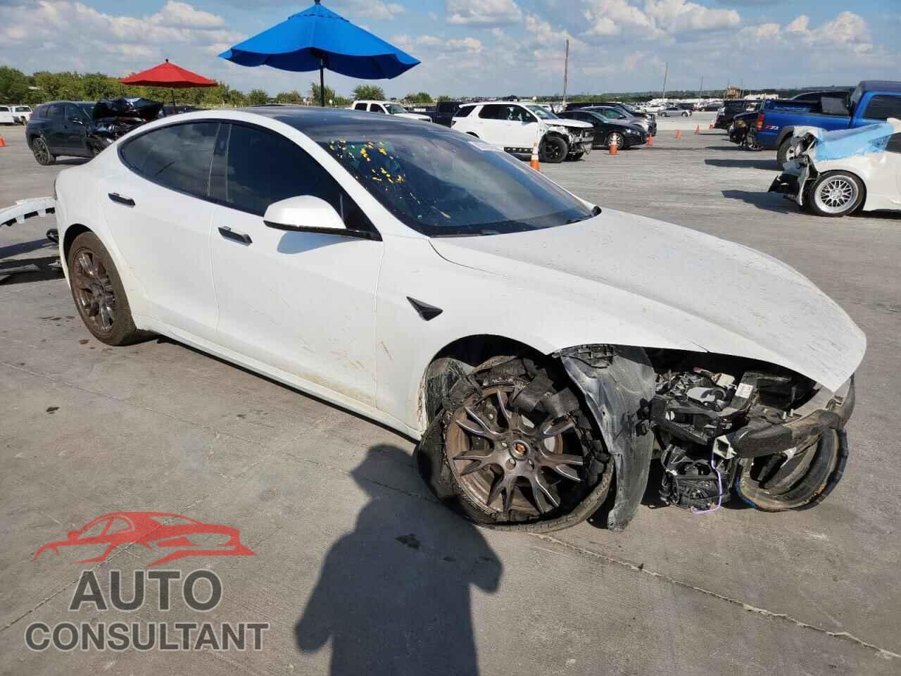 TESLA MODEL S 2023 - 5YJSA1E56PF500191