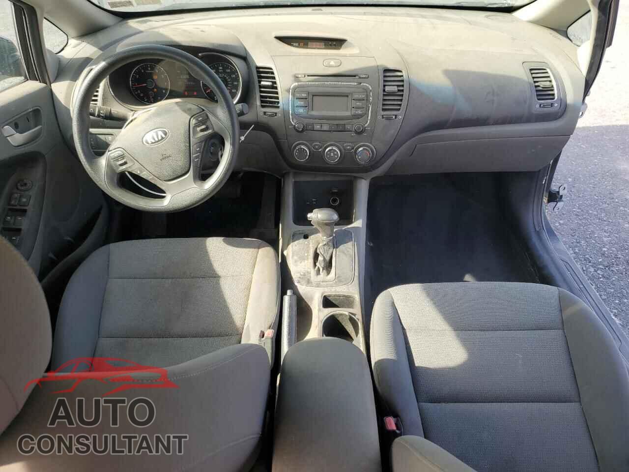 KIA FORTE 2017 - 3KPFK4A77HE135101