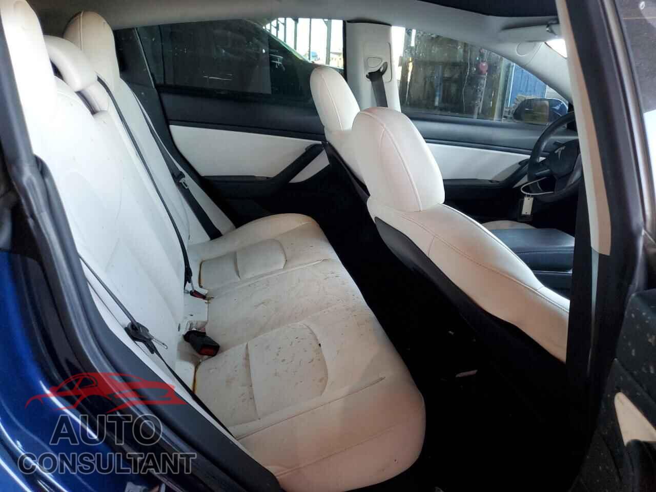 TESLA MODEL 3 2020 - 5YJ3E1EAXLF785994