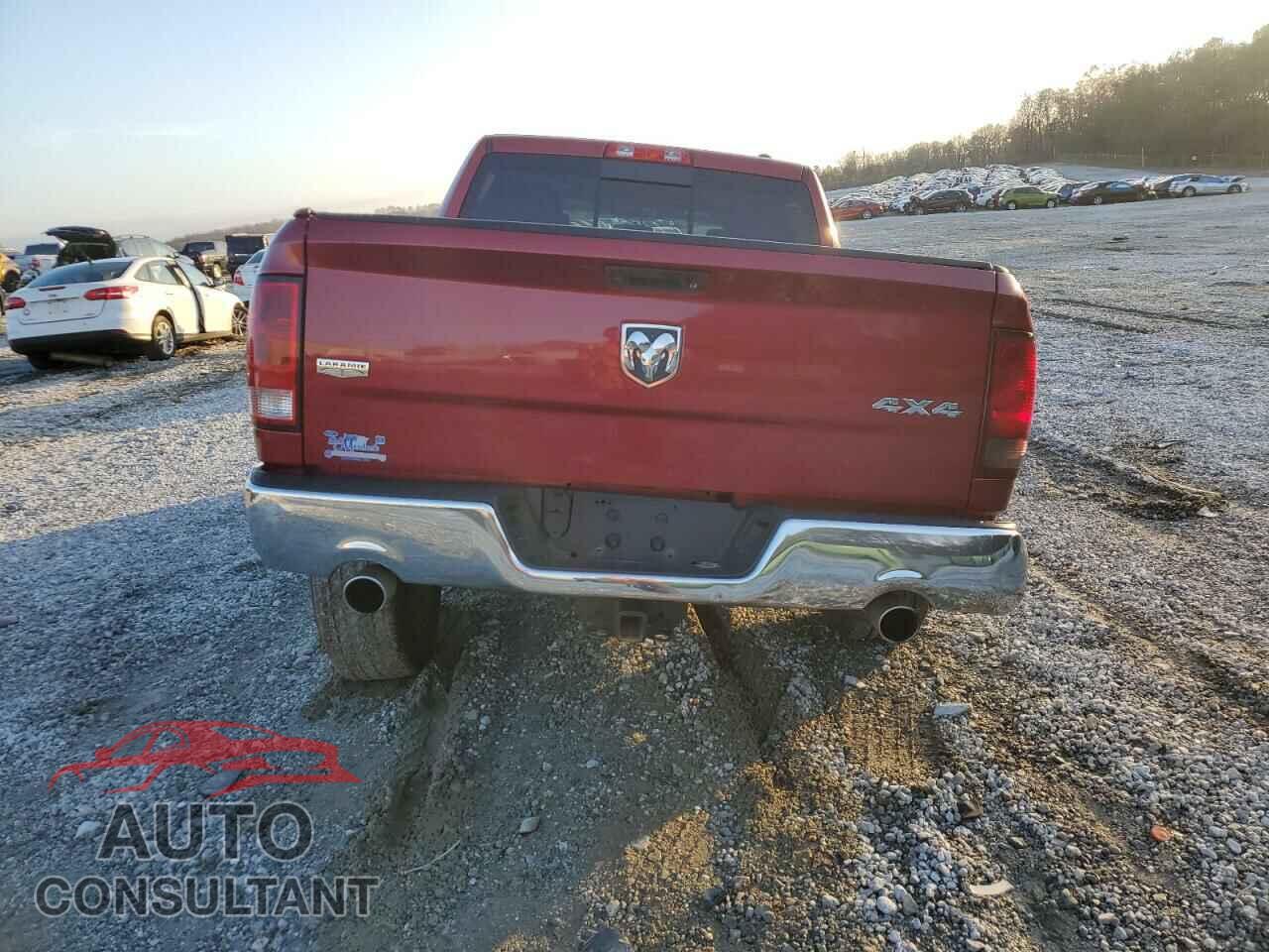 DODGE RAM 1500 2012 - 1C6RD7NT2CS252811