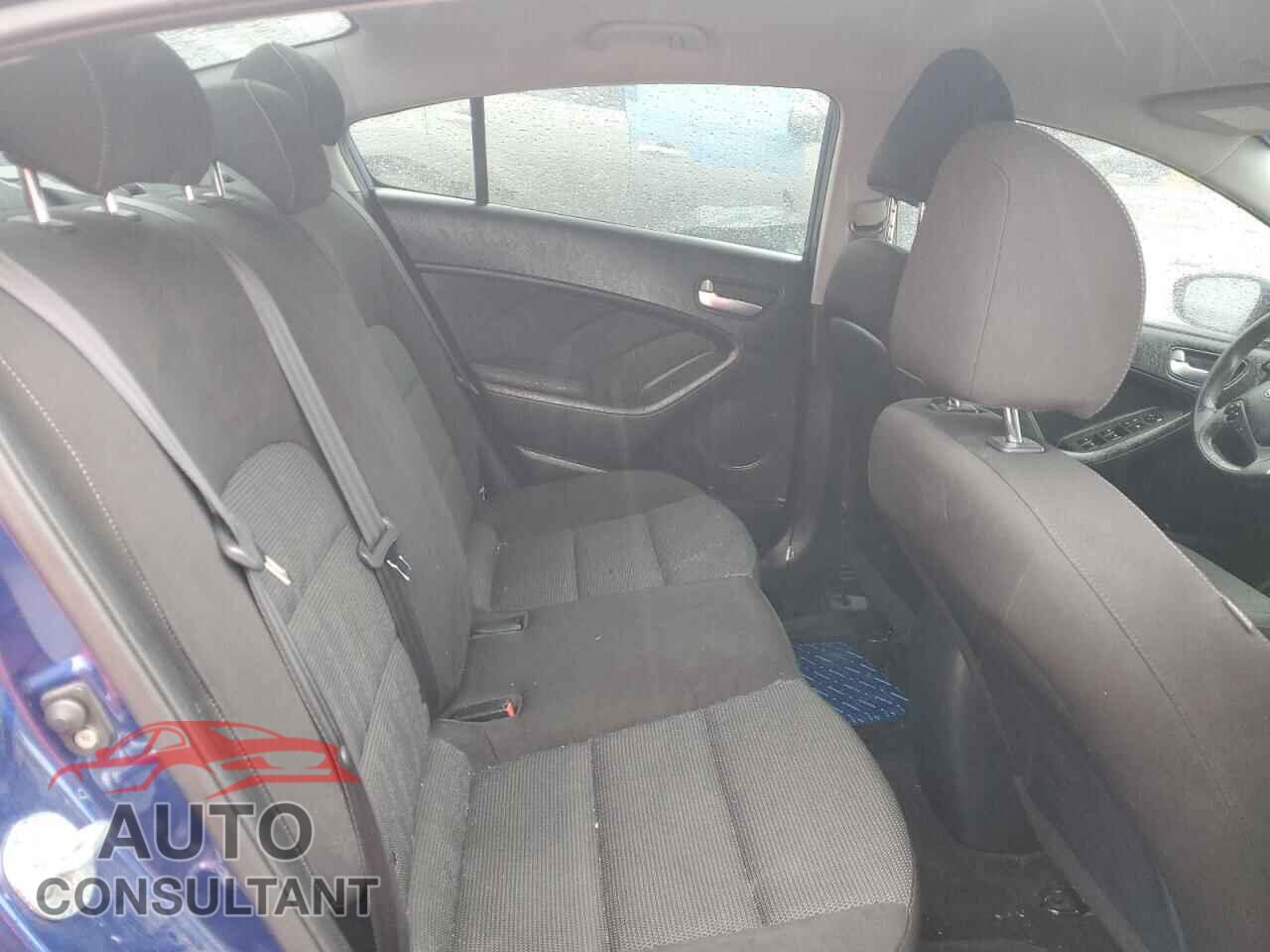 KIA FORTE 2017 - 3KPFK4A71HE024169