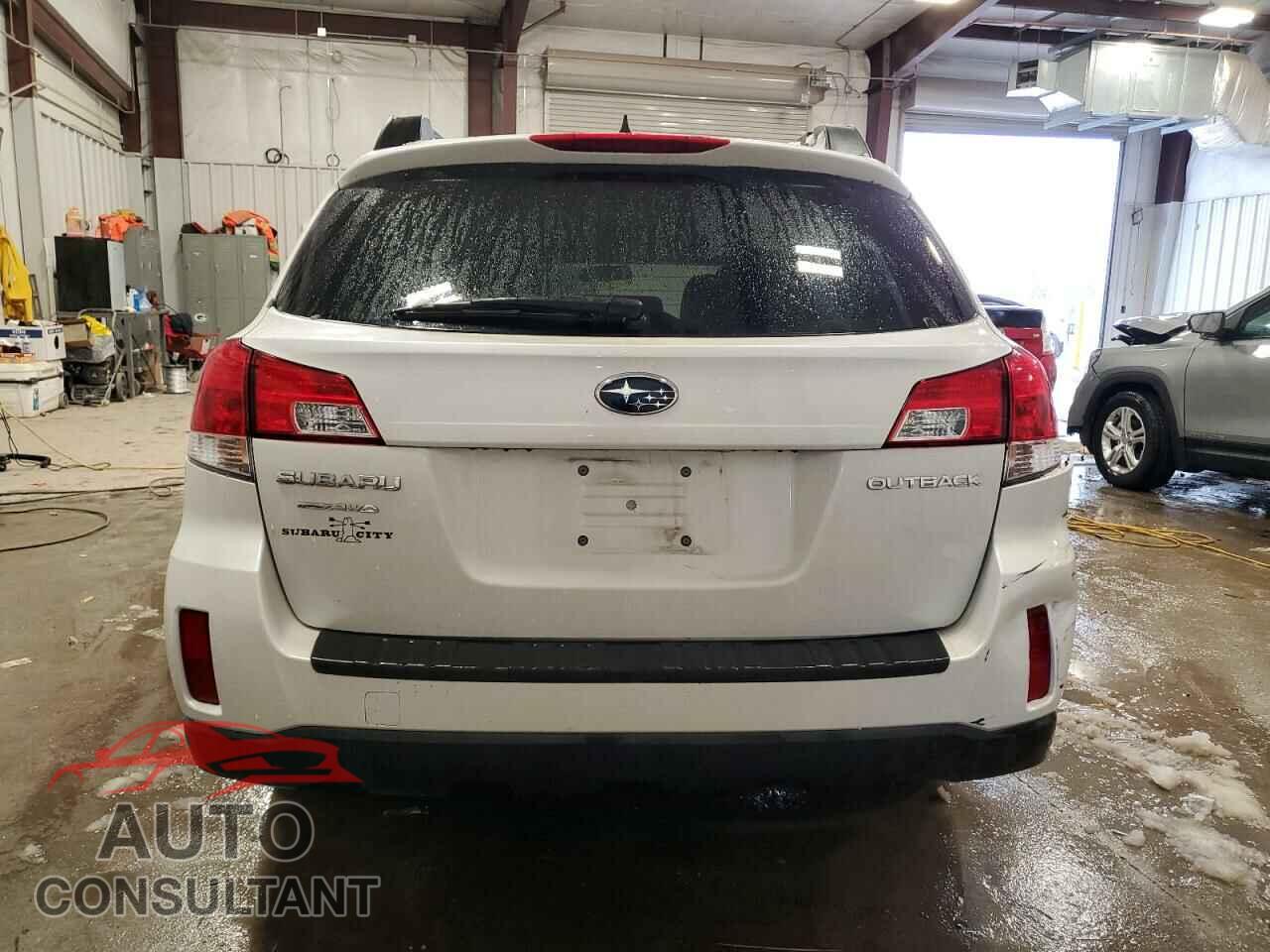 SUBARU OUTBACK 2014 - 4S4BRCCC4E3262868
