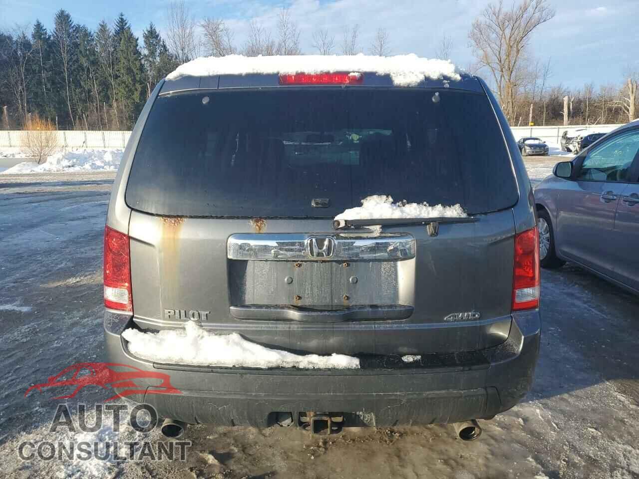 HONDA PILOT 2011 - 5FNYF4H5XBB078752