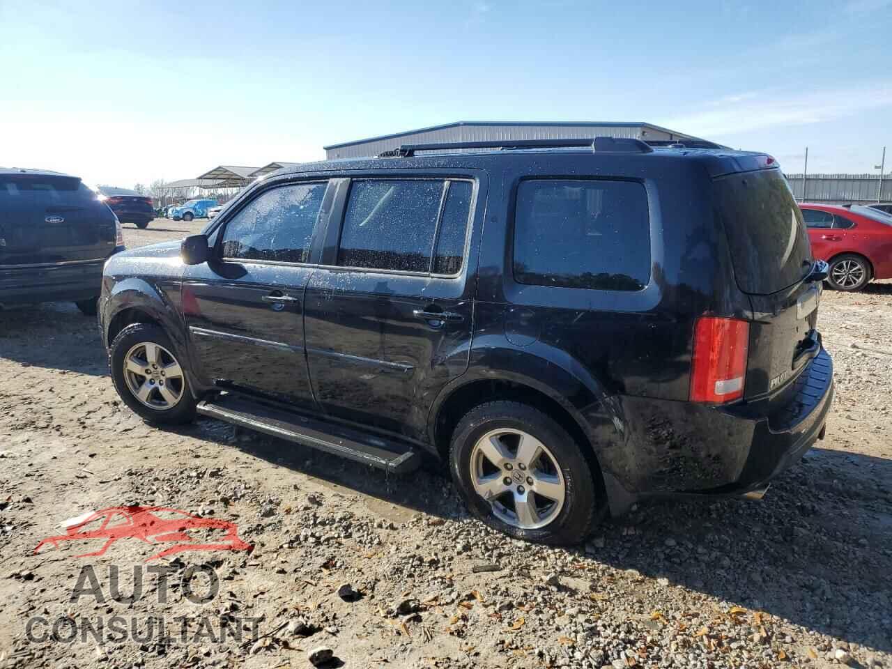 HONDA PILOT 2011 - 5FNYF3H70BB043018